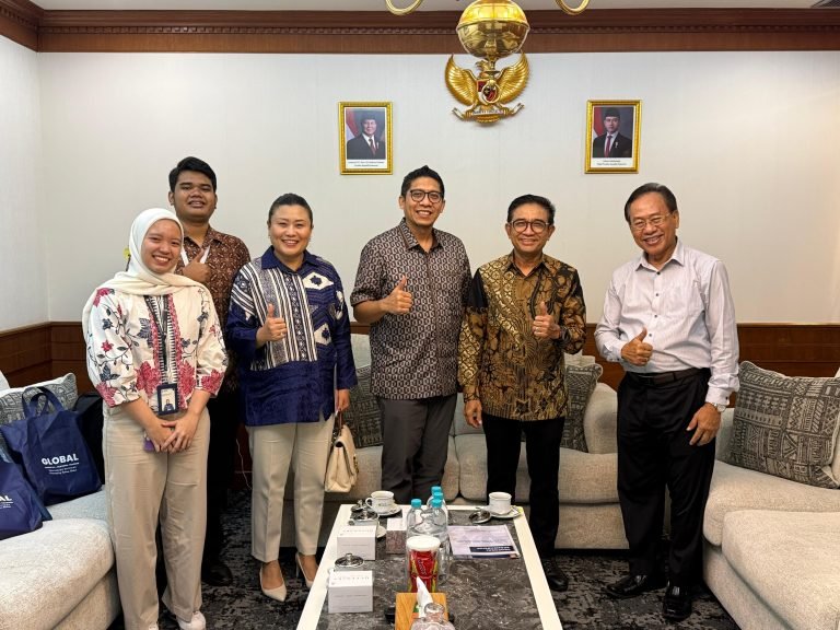 Foto Pak Jupiter 1
